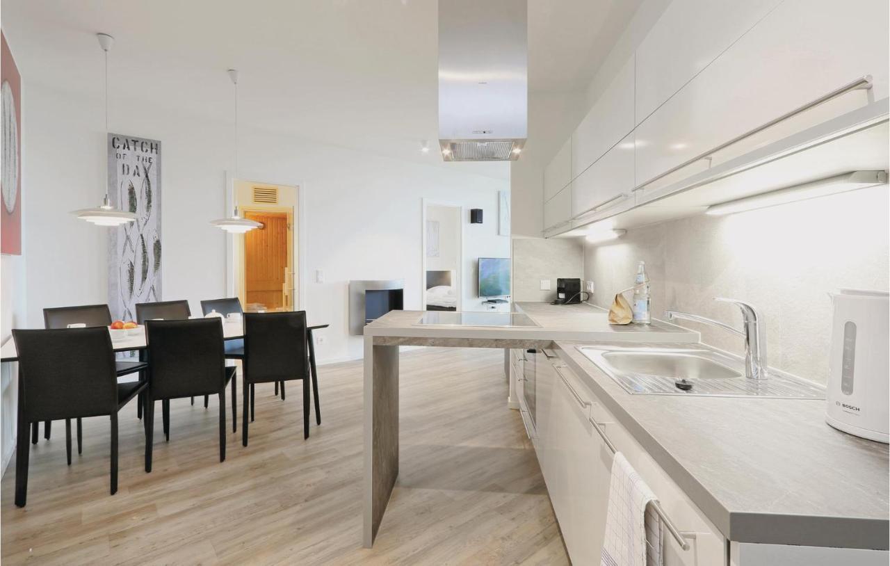 Nice Apartment In Luebeck Travemuende With Kitchen Dış mekan fotoğraf